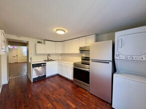 1010 Patapsco St in Baltimore, MD - Building Photo - Building Photo