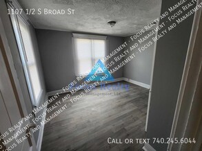 1107 1/2 S Broad St in Lancaster, OH - Building Photo - Building Photo
