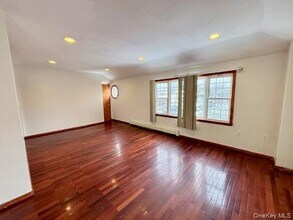 232-04 147th Ave in Queens, NY - Building Photo - Building Photo