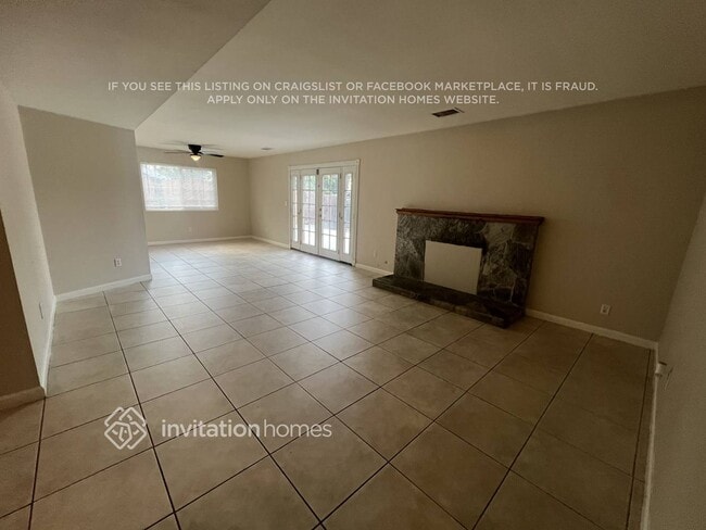 1305 Morrison Dr in Redlands, CA - Foto de edificio - Building Photo