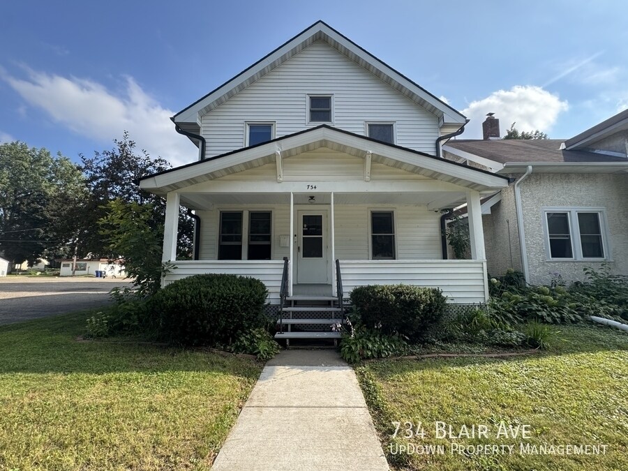 734 Blair Ave in St. Paul, MN - Building Photo