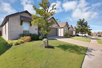 1553 Wyler Dr in Forney, TX - Building Photo - Building Photo