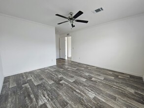 6691 Hidden Oaks Dr in North Fort Myers, FL - Building Photo - Building Photo
