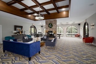Meadowbrook Apartments in Huntingdon Valley, PA - Building Photo - Interior Photo