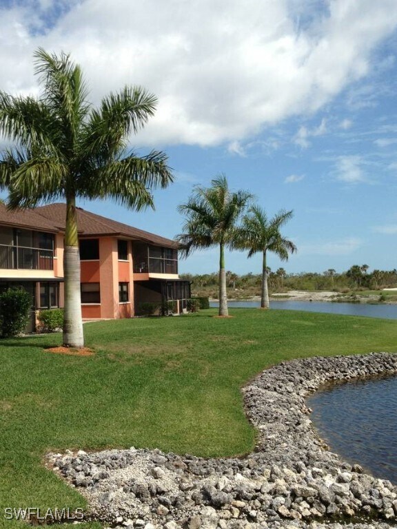 1530 Mainsail Dr in Naples, FL - Building Photo - Building Photo