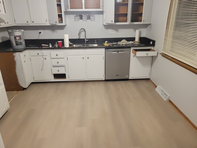 4348 N 90th St in Milwaukee, WI - Foto de edificio - Building Photo