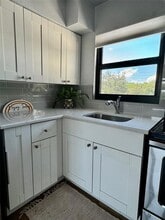 4434 9th Ave N in St. Petersburg, FL - Building Photo - Building Photo