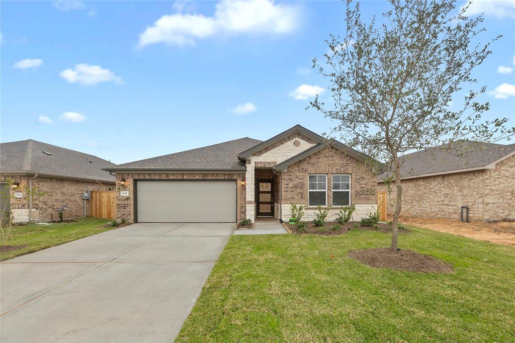 6338 Brazos Trl Dr in Richmond, TX - Building Photo