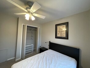 1063 Nicklaus Ct in Herndon, VA - Building Photo - Building Photo