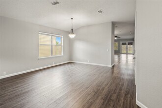 6718 Ambercrest Dr in Arlington, TX - Building Photo - Building Photo
