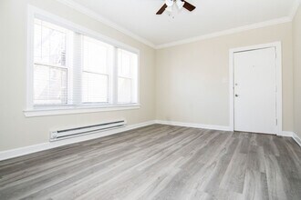 655 W Roscoe St in Chicago, IL - Building Photo - Building Photo