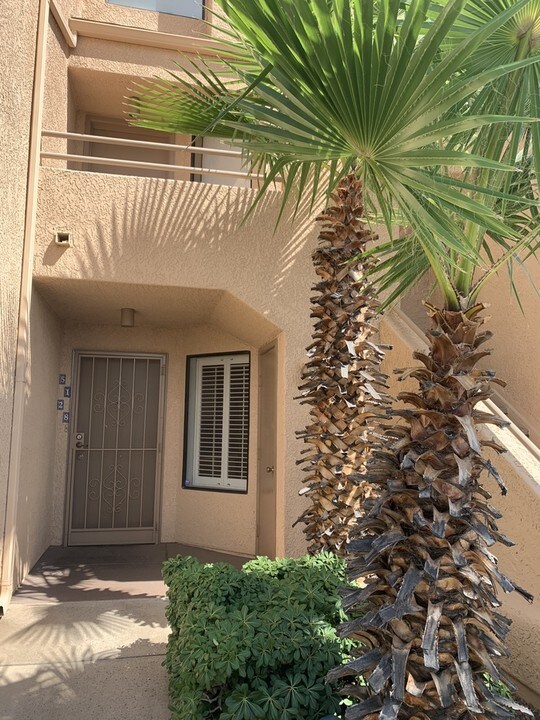 5675 N Camino Esplendora-Unit -5128 in Tucson, AZ - Building Photo