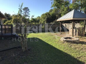 10070 Harris Ave in Apopka, FL - Foto de edificio - Building Photo