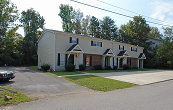 10424 Victoria Dr in Knoxville, TN - Building Photo - Building Photo