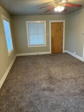 1001 12th St in La Grande, OR - Building Photo - Building Photo