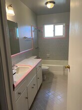 1375 56th St in Sacramento, CA - Building Photo - Building Photo