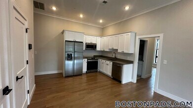 16-18 highgate St., Unit 303 in Boston, MA - Building Photo - Building Photo