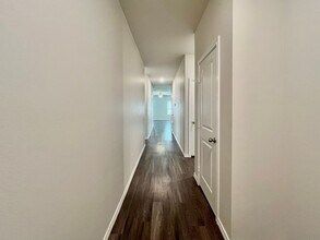 202 S Rainbow Dr in Whitehouse, TX - Building Photo - Building Photo