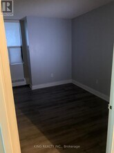 25 Sunrise Ave in Toronto, ON - Building Photo - Building Photo