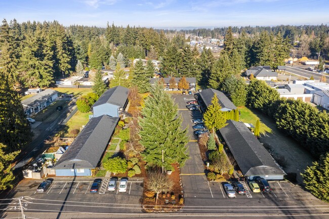 Canyon Ridge Apartment in Tacoma, WA - Building Photo - Building Photo