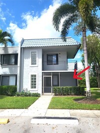 16551 Blatt Blvd in Weston, FL - Foto de edificio - Building Photo