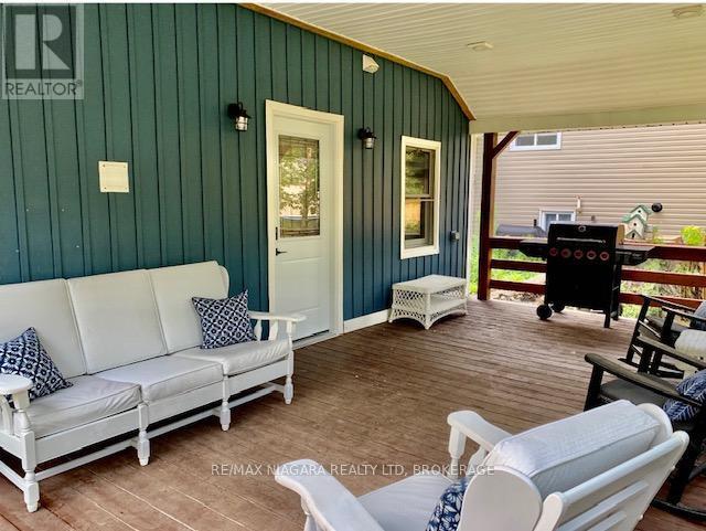 3360 Bethune Ave in Fort Erie, ON - Building Photo - Building Photo