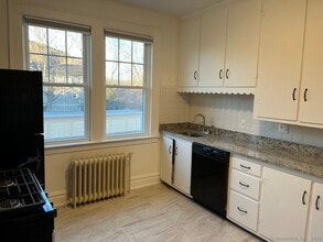 137 Fountain St in New Haven, CT - Building Photo - Building Photo