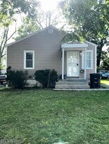1200 Winton Ave in Akron, OH - Building Photo