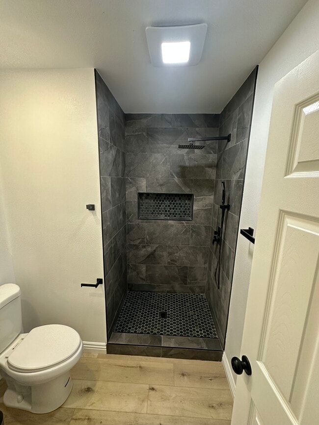 9413 Blanchard Ave in Fontana, CA - Building Photo - Building Photo