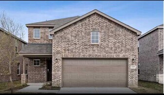 2318 Bay Laurel Ln in Forney, TX - Building Photo