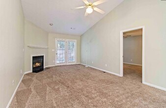 119 Waverly Point Dr in Lexington, SC - Foto de edificio - Building Photo