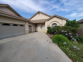 7425 Malven Ave in Rancho Cucamonga, CA - Building Photo