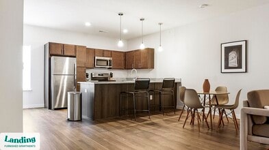 9906 Runway Dr in Indianapolis, IN - Building Photo - Building Photo