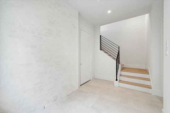 property at 1524 Welch St