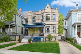 108 Clinton Ave, Unit 2 in Oak Park, IL - Building Photo