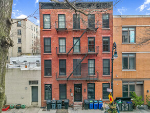 43 Columbia Pl in Brooklyn, NY - Building Photo - Primary Photo