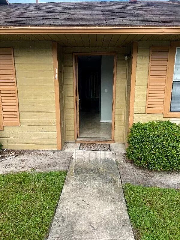 32 Sandalwood Ct in Oviedo, FL - Building Photo - Building Photo