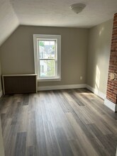 29-31-31 Stone St, Unit 29 in Concord, NH - Foto de edificio - Building Photo