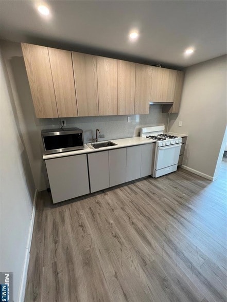 57 Belmont Ave in Garfield, NJ - Building Photo - Building Photo