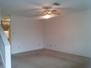 1820 Plum St in Valdosta, GA - Foto de edificio - Building Photo