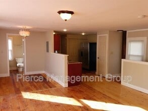 2 Perkins Ct in Concord, NH - Building Photo - Building Photo