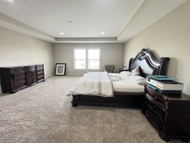 2418 Silver Rose Dr in Avon, IN - Building Photo - Building Photo
