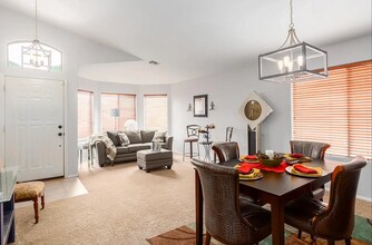 353 W Love Rd in Queen Creek, AZ - Building Photo - Building Photo