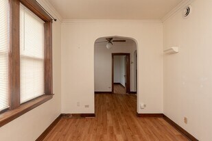 3632 N Paulina St, Unit J08P in Chicago, IL - Building Photo