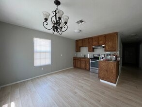 428 1st St in Taft, TX - Building Photo - Building Photo