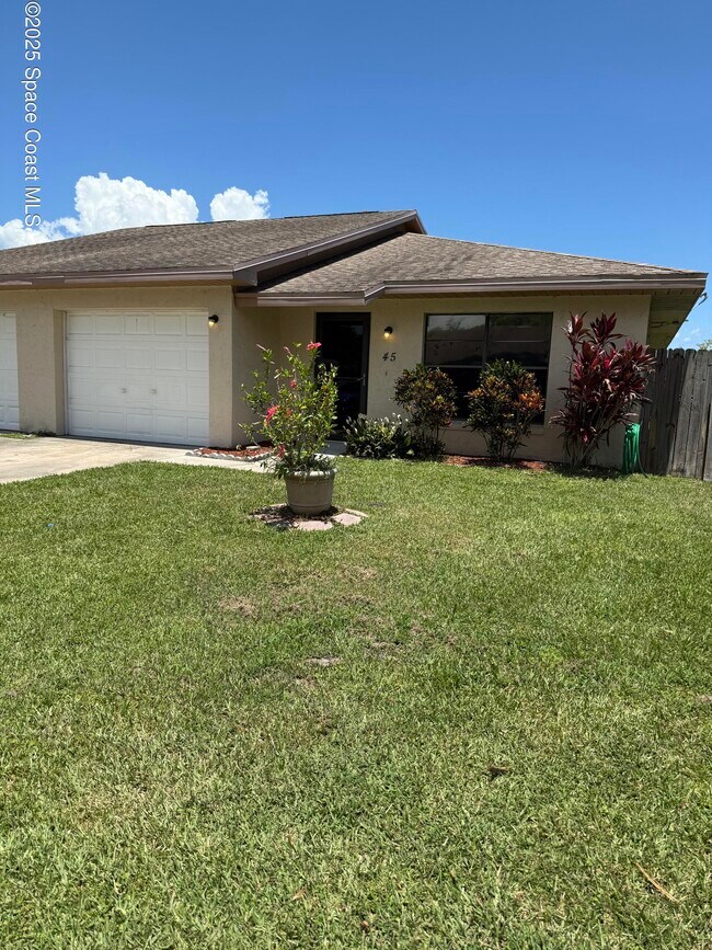 property at 45 W Towne Pl