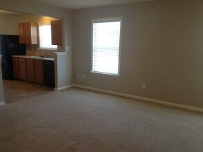 10261 Sunvista Ct in Avon, IN - Building Photo - Building Photo