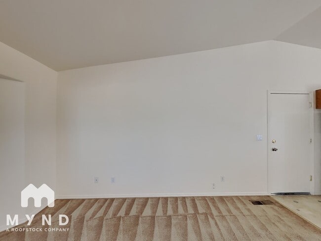 2172 Rockin Robin Dr in Sparks, NV - Building Photo - Building Photo