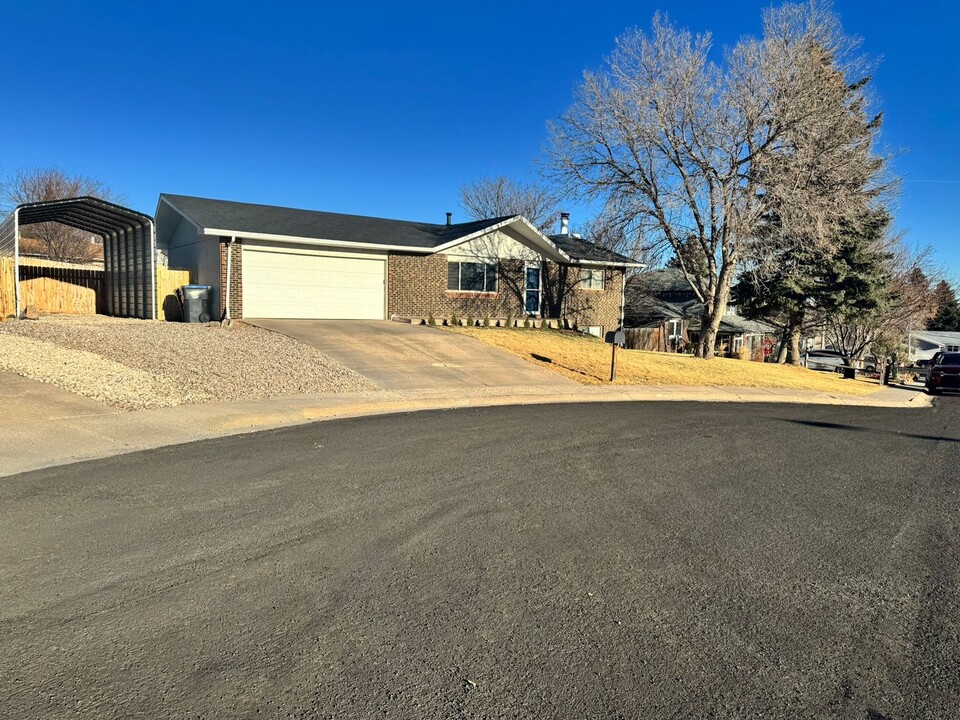 130 Miami Cir in Cheyenne, WY - Building Photo