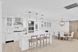 3210 Palm Dr in Delray Beach, FL - Building Photo - Building Photo